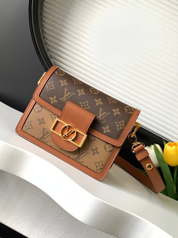 LV Luxury Element  Exquisite Mini Handbag in Premium First-Layer Leather,  LV006
