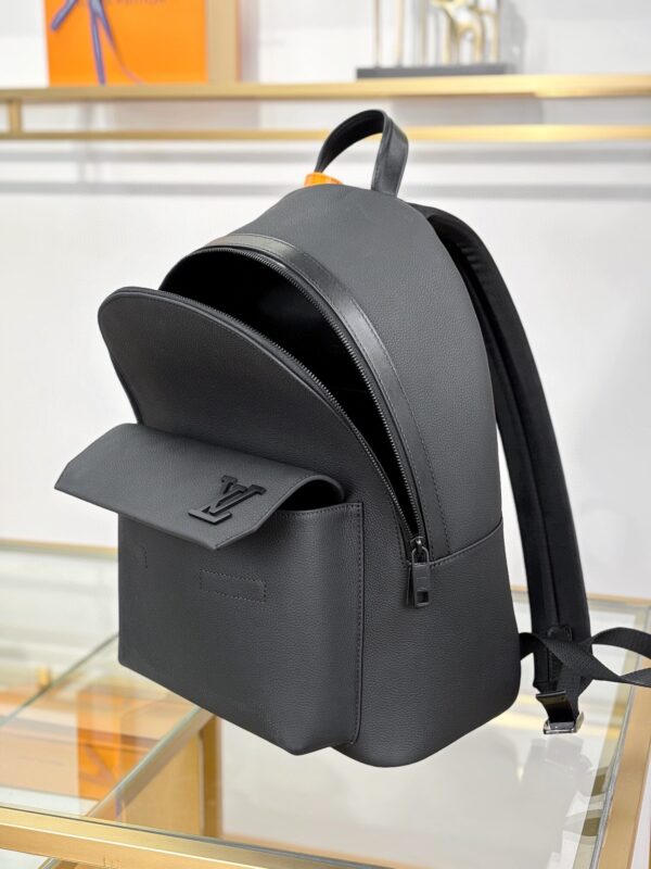 High-end black design luxury TAKEOFF backpack