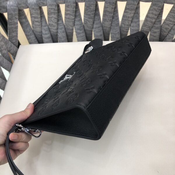 Men's Textured Leather Zip Clutch